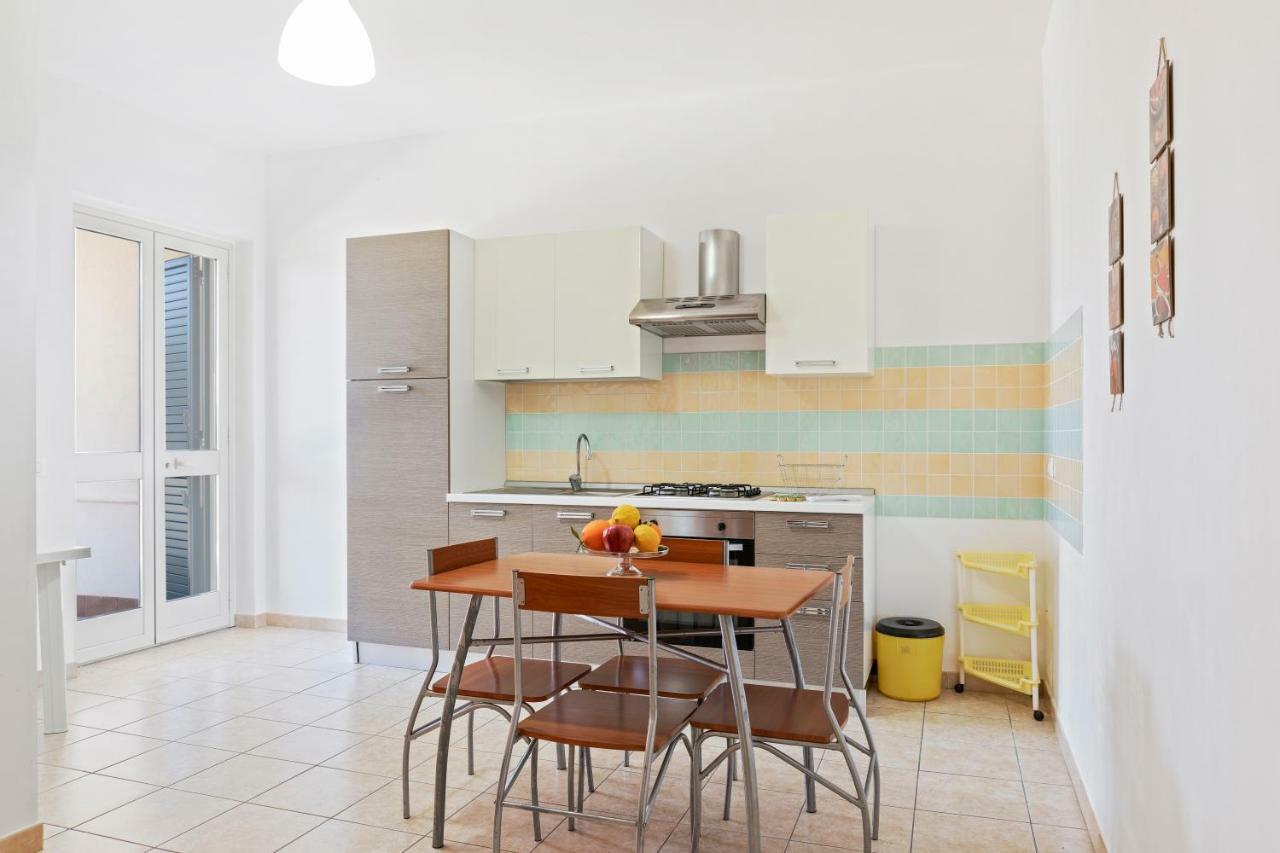 Focallo Seaside Holiday Flat Santa Maria Del Focallo Exteriér fotografie